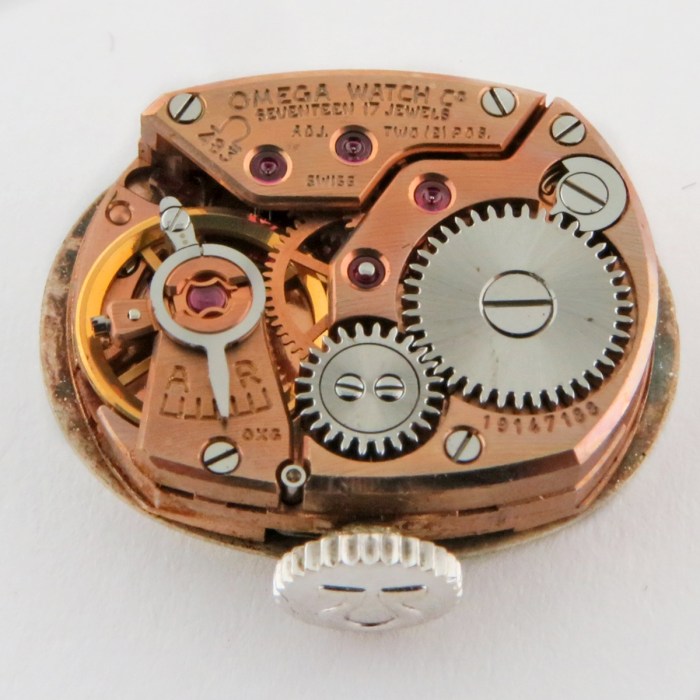 Omega Vintage Ladies Cocktail Watch Fully Embellished with Diamonds in 14K White Gold. Entire Row of Diamonds on Bracelet, 1940s, Approximately 1ctw