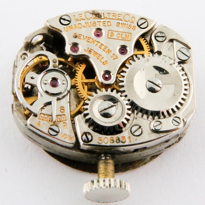 LeCoultre Vintage Ladies Cocktail Watch Fully Embellished with Diamonds in 14K White Gold. Entire Row of Diamonds on Bracelet, 1930-1940s