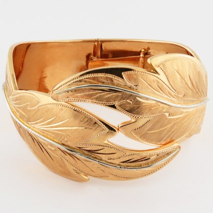 Ladies 18K Solid Gold Vintage Clip-On Wrap Around Flexible Bangle with Leaf Motif Spring-Loaded Open & Close