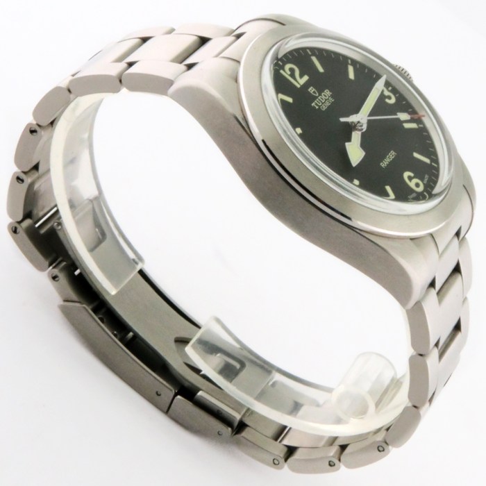 TUDOR Mens SS Ranger Automatic Bracelet Master Black Dial Stainless Steel 39mm. Reference M79950-0001. With Box and Paper. MSRP Retail Price $3575