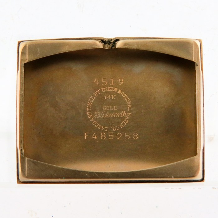 Lord Elgin 14K Solid Gold Vintage Mens Watch Cal.670 Fisher Body Co Presentation with Full Set Box and Accessories. 21x36mm. From early 1950s.