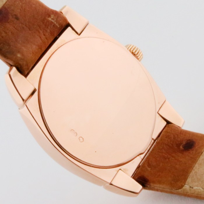 ROLEX Ladies 18K Rose Gold Cellini Cestello Hand-Wind Mechanical Watch. White Opaline Dial. 26mm 55.7g. Ref.5310/8, Diameter 26mm.