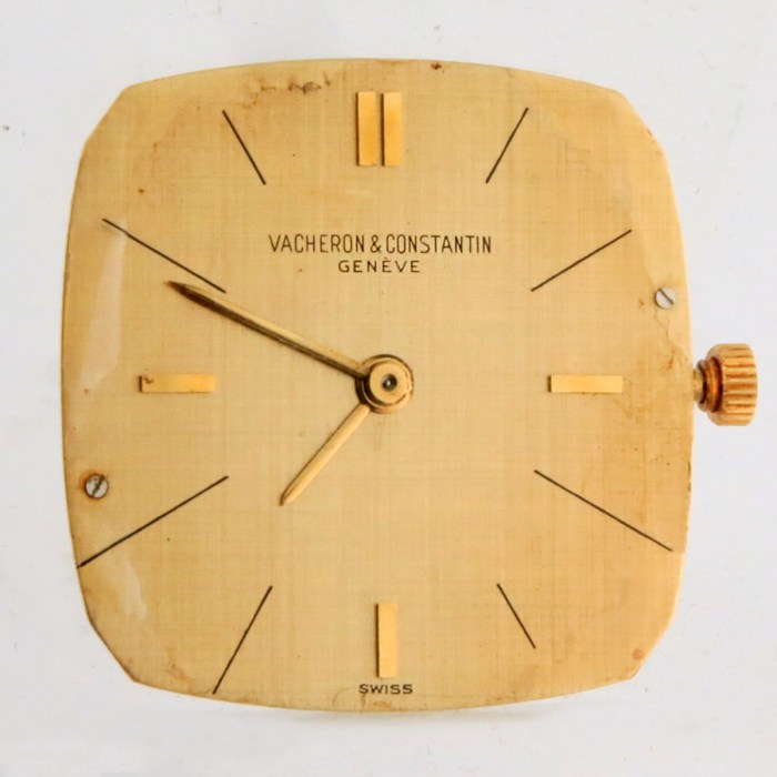 Vacheron Constantin Vintage 18K Solid Yellow Gold Rectanglar Wristwatch with Curved Sides and Linen Dial. Reference 6990, Caliber 1003 UltraThin Movt. 26x31mm
