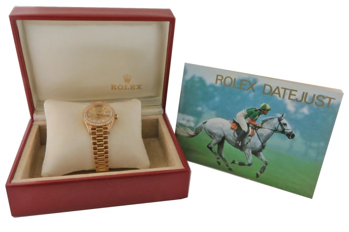 Rolex Lady Datejust President 69158 with Factory Diamond Markers/Bezel/Lugs in 18K Yellow Gold. Box & Pamphlet, Circa 1995. Diameter 26mm.