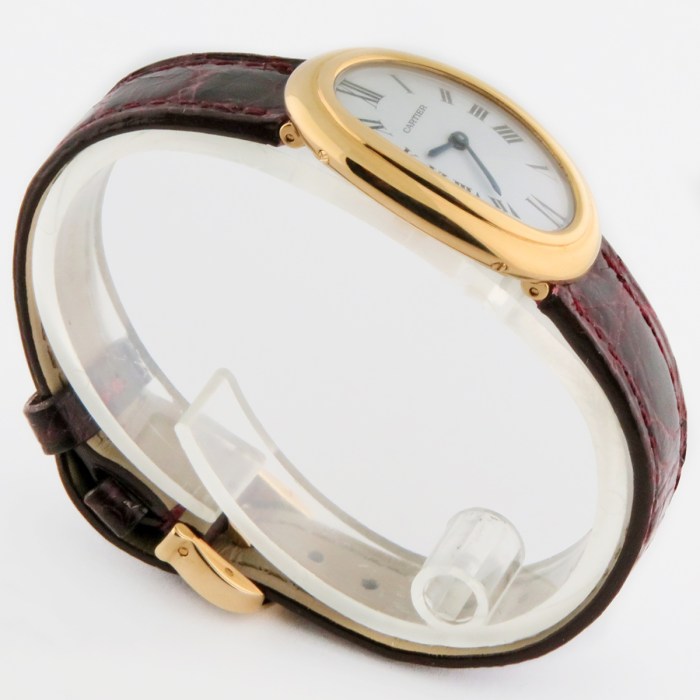 Cartier Baignoire Ladies 18K Yellow Gold Mechanical Hand-winding Watch. 22x31.5mm. Model Reference 78094 Early 1990s. Excellent Condition with Original Strap