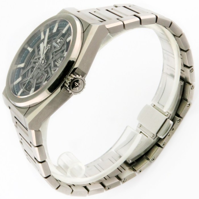 Zenith Defy Classic Skeleton Automatic Mens Wristwatch on Titanium Bracelet Model Ref 95.9000.670/78.M9000. 41mm Diameter, Box & Paper, MSRP $7,900.