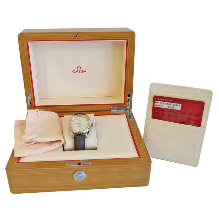 Omega Seamaster Aqua Terra 150m Master Co-Axial Chronometer Two-Tone Stainless Steel & 18K Red Gold 38.5mm Mens Wristwatch. 231.23.39.21.02.001. MSRP $7,700